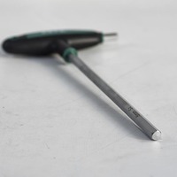 skrutkovac-imbus-4x150mm-2