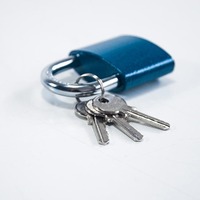 zamok-visiaci-38mm-2